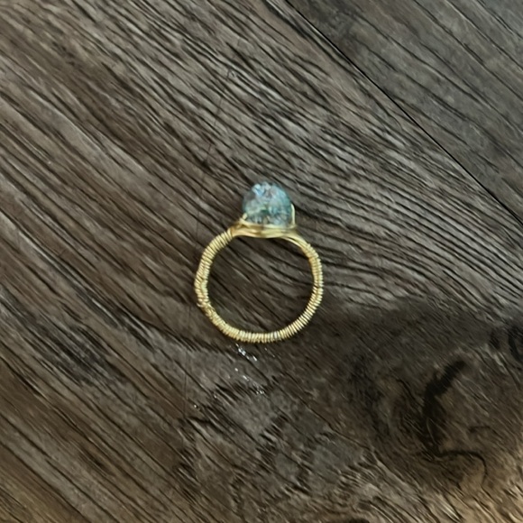 HANDMADE | STONE WIRE RING SZ 7 - Picture 5 of 5